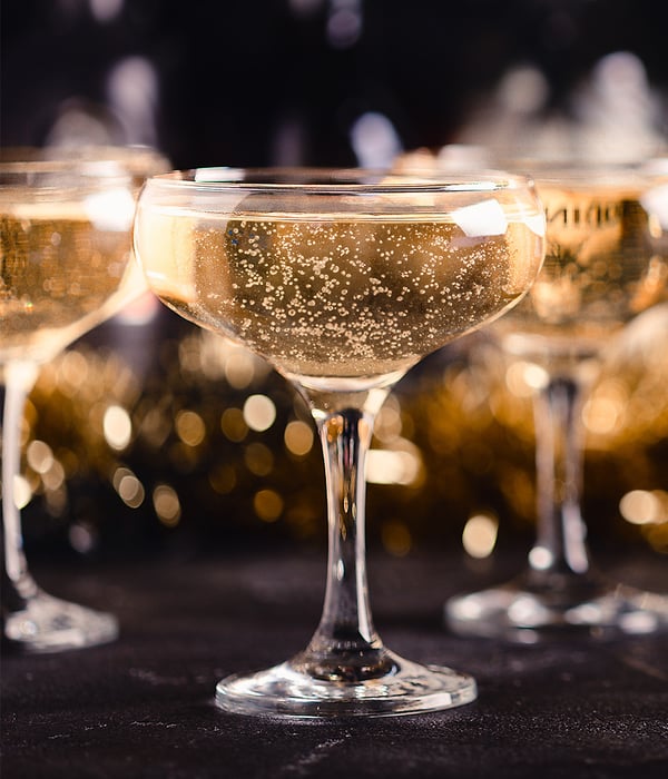 SP_ls_2023_Festive_ChampagneCoupes_1920x1080px.jpg