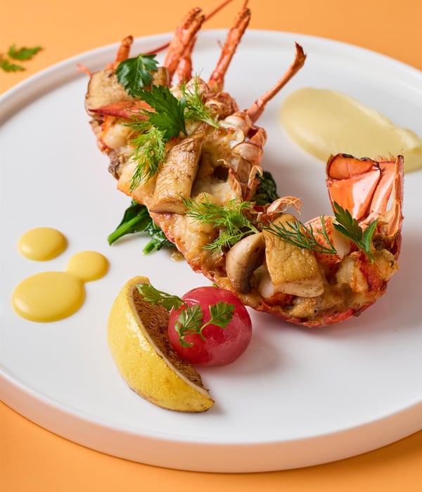 Bistrot De La Mer - Crafts of Lobsters