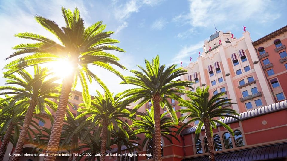 the-universal-studios-grand-hotel.jpg