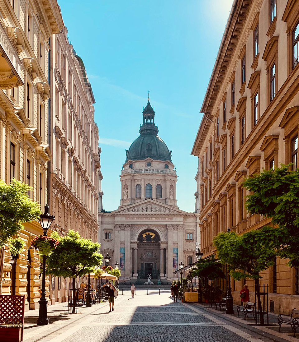 Explore portrait - 960x1100px.png