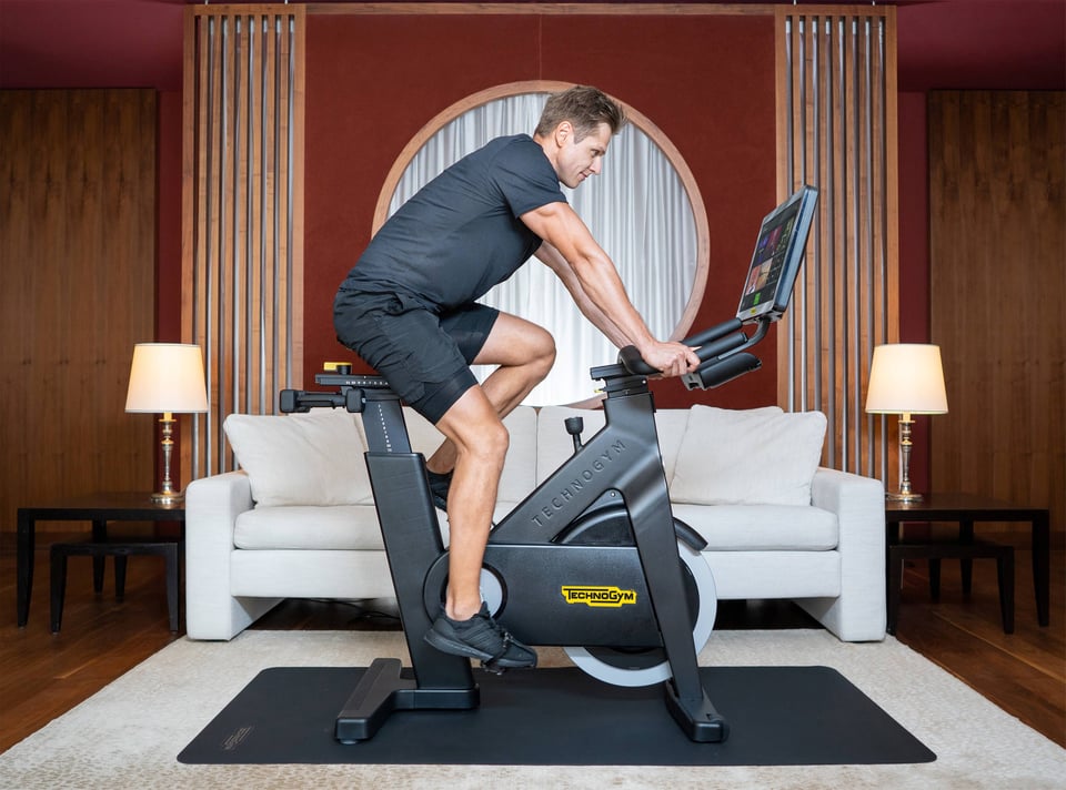 Kempinski Fit Room powered by Technogym Bike_copyright Kempinski Hotels.jpg