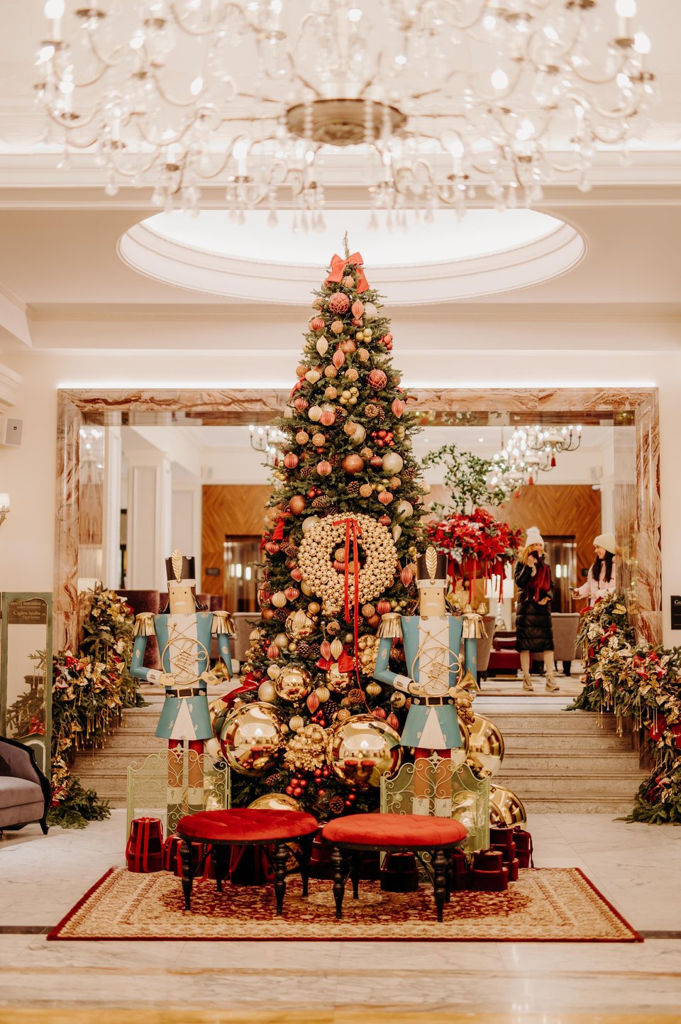 Tree-lighting-ceremony-2023