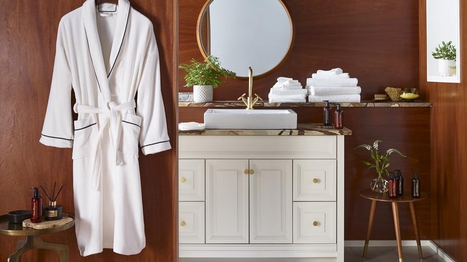 kempinski-boutique_webshop_bathrobes.jpg