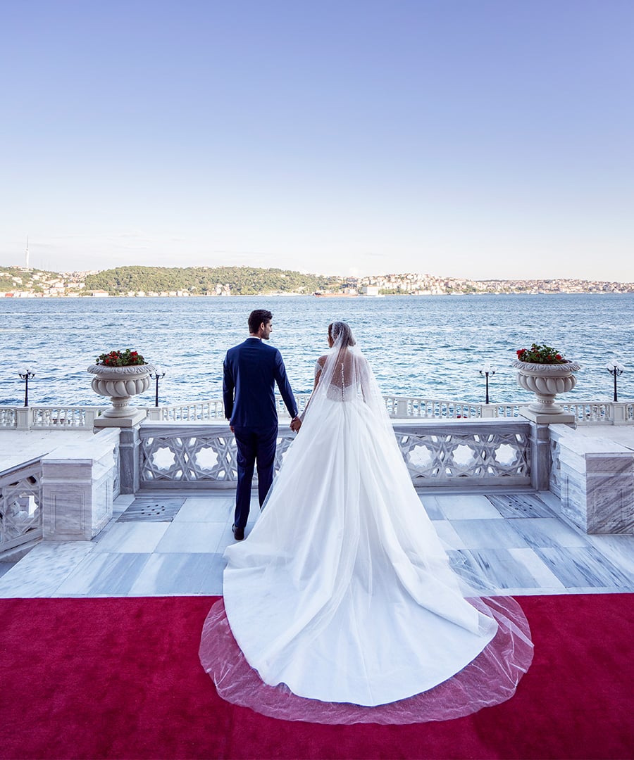 Special_Occasion_SpecialOccasions_Wedding_IST_900x1080px.jpg
