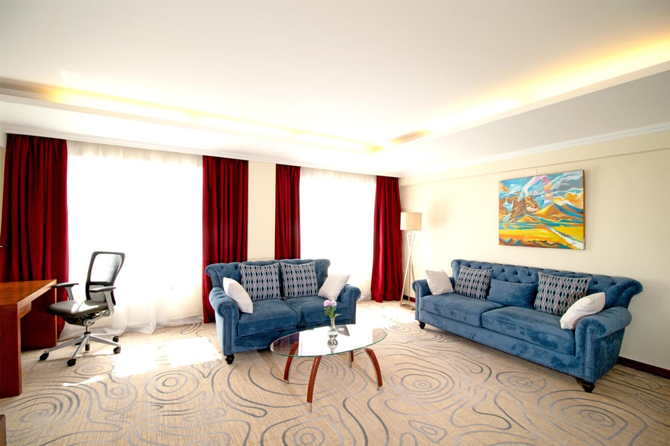 Kempinski Hotel Khan Palace Ulan Bataar - Superior Suite