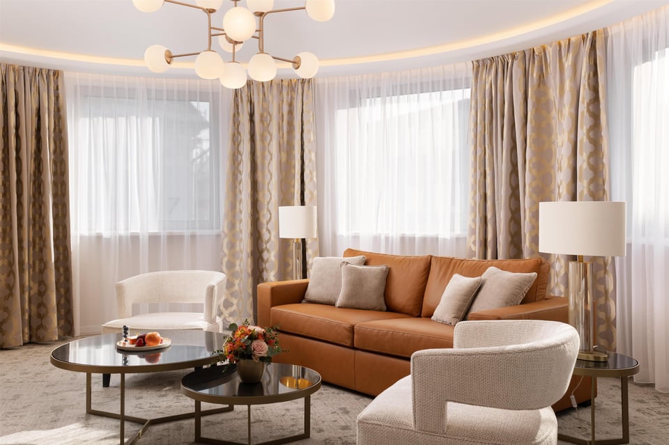 Executive Suite Detail - Living Room, Suite 660 - Kempinski Budapest