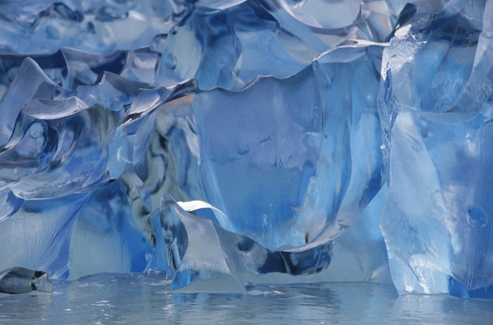 NUOBrand_Four pillar Contemporaray_High Res_43669.jpg