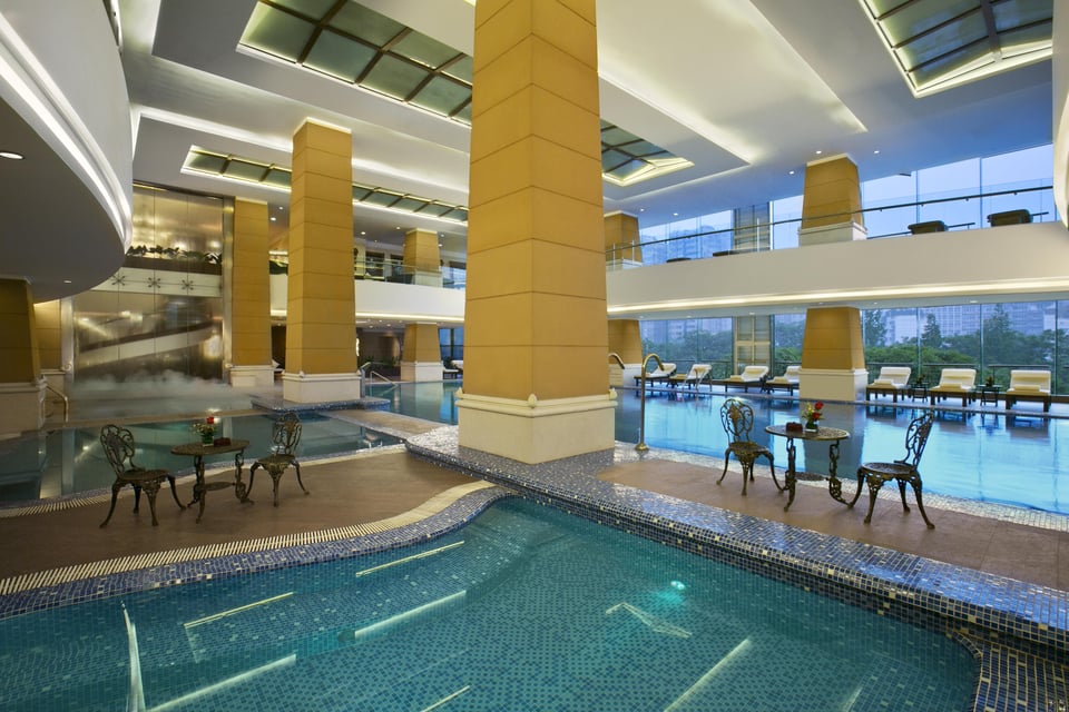 Kempinski Hotel Chengdu China - 泳池景色