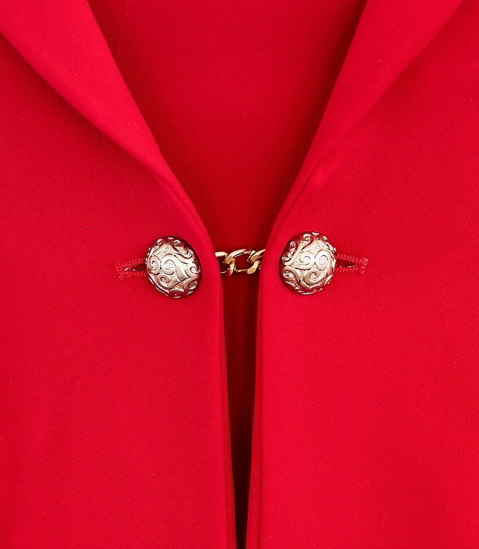 LadyInRed_Detail_02_960x1100px.jpg