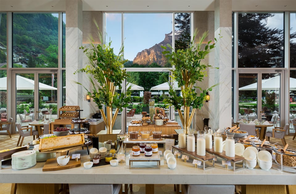Kempinski Palace Engelberg - Breakfast Area